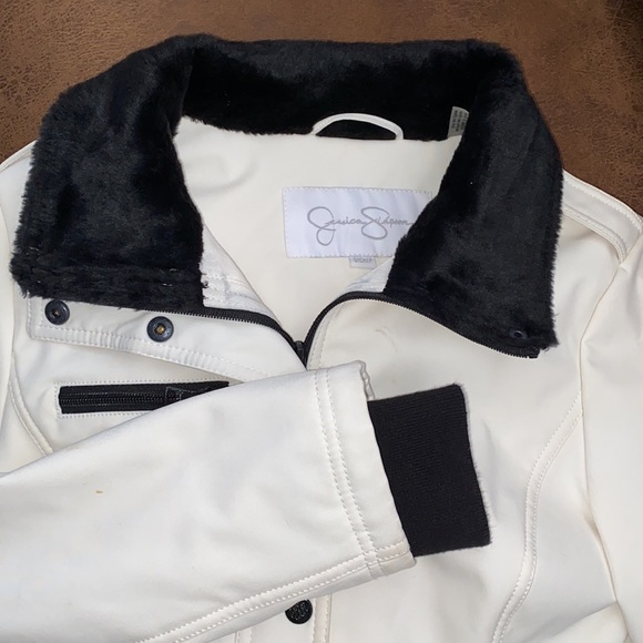 Great condition only worn several times. - Picture 3 of 3